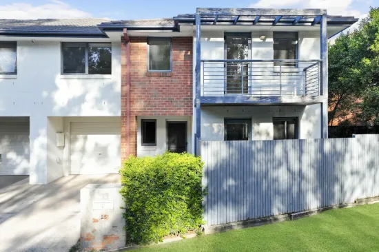 25 Parkwood Road, Holsworthy, NSW 2173
