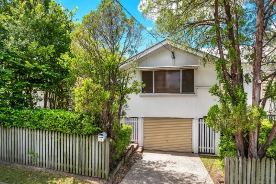 26 Bryden Street, Windsor, Qld 4030