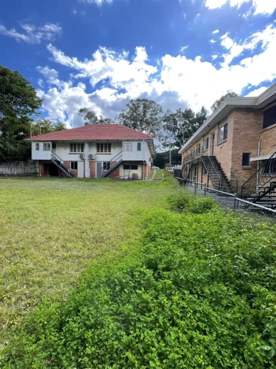 31 Central Avenue, St Lucia, Qld 4067