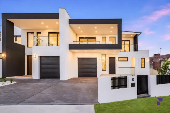 32 Cowl Street, Greenacre, NSW 2190