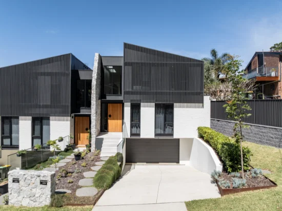 38B Kanangra Drive, Thirroul, NSW 2515