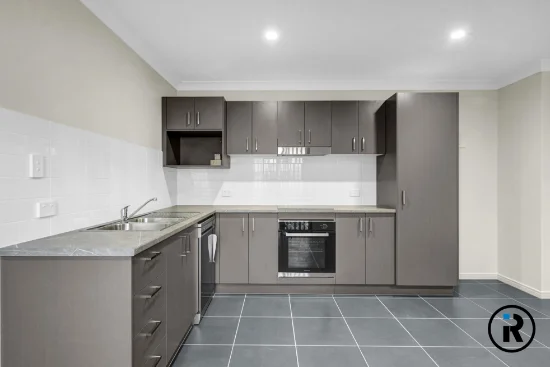 3B/21 Grove Road, Holmview, Qld 4207