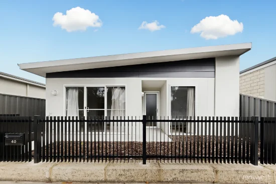 40 Landings Blvd, Coodanup, WA 6210