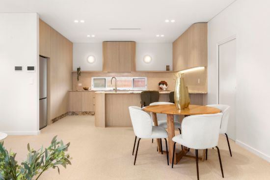 401b The Boulevarde, Kirrawee, NSW 2232