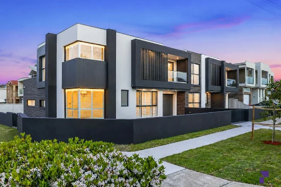 43 Russell Street, Greenacre, NSW 2190 - For Sale