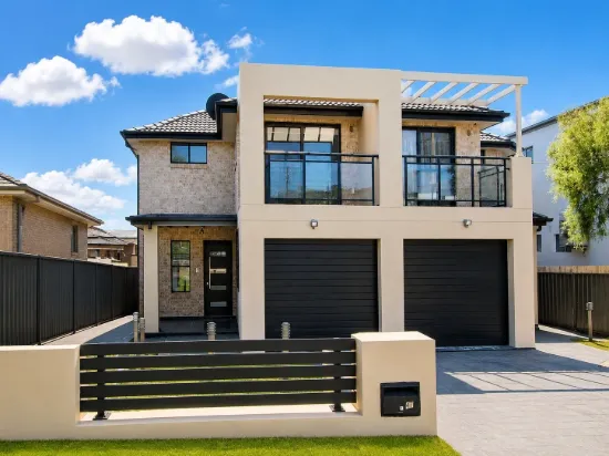 47 Lauma Avenue, Greenacre, NSW 2190