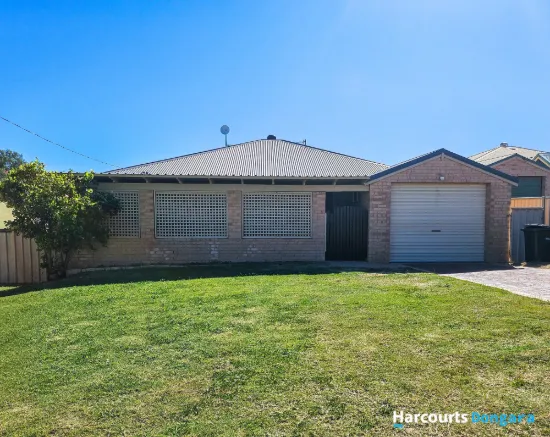 4A McNaboe Court, Port Denison, WA 6525