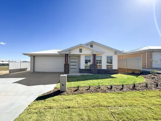 51 Matchless Avenue, Goulburn, NSW 2580