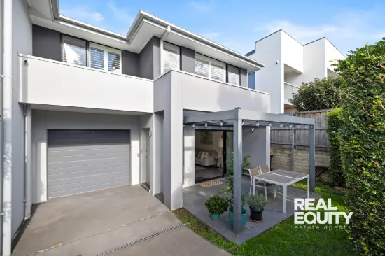 55 Hennessy Avenue, Moorebank, NSW 2170