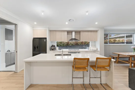 55B Mundakal Avenue, Kirrawee, NSW 2232