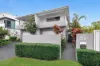 5A Donald Avenue, Paradise Point, Qld 4216