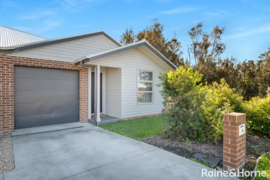 5B Stanbury Place, Worrigee, NSW 2540