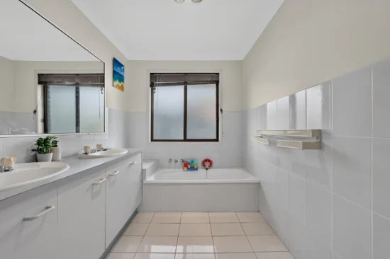 6/15 Lane Court, Mount Warren Park, Qld 4207-Image