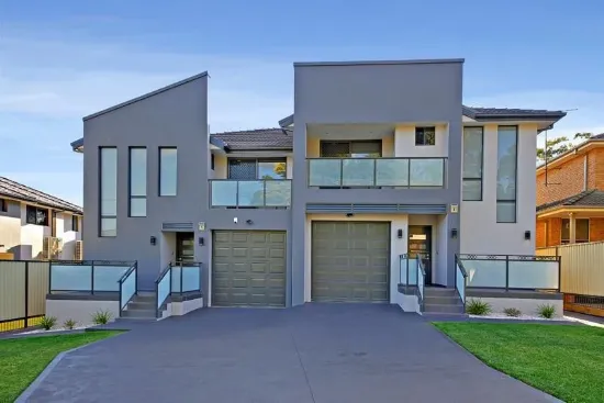 8 Karen Avenue, Picnic Point, NSW 2213