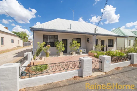 95 Bultje Street, Dubbo, NSW 2830