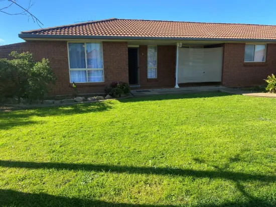 Unit 1/101-103 Garden Avenue, Narromine, NSW 2821