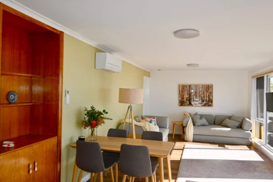 UNIT 1/40 Broadwaters Parade, Sandy Bay, Tas 7005