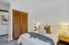 unit 2/15-17 Manresa Court, Sandy Bay, Tas 7005-Image