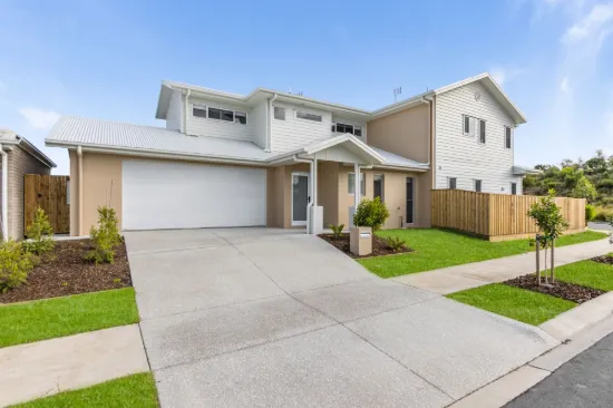 1/62 Blue Crescent, BANYA QLD 4551-Image