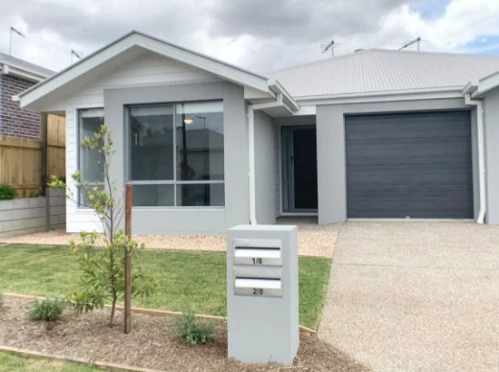 1/8 Sapphire Street, Park Ridge QLD 4125-Image