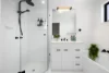 2/16 Eider Avenue, Paradise Point QLD 4216-Image