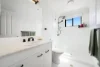 2/16 Eider Avenue, Paradise Point QLD 4216-Image