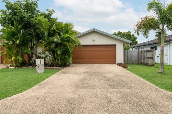 2/46 South Molle Boulevard, Cannonvale QLD 4802-Image