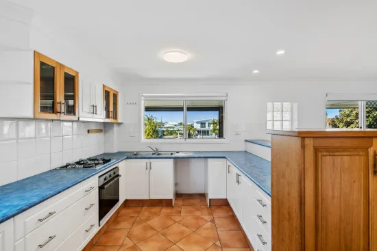 2/8 Barracuda Court, Palm Beach QLD 4221-Image