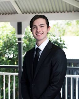 Dylan Manitta - Real Estate Agent