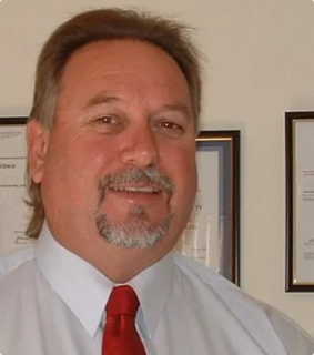 Ray  Phillips - Real Estate Agent