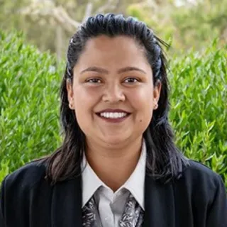 Sasha Luthra - Real Estate Agent