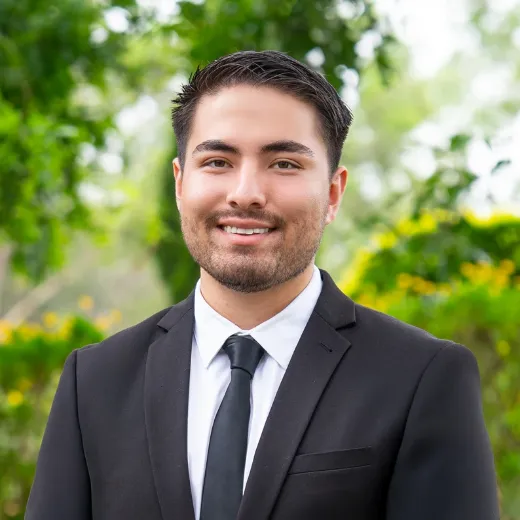 Raziq Naseri - Real Estate Agent at Ray White United Group