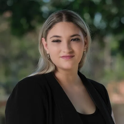 CASSIDY LABUSCHAGNE - Real Estate Agent at Ray White Marsden | AKG