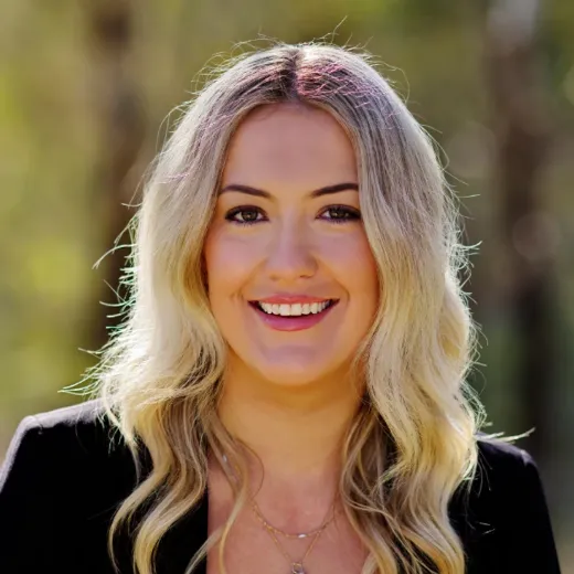 Olivia Fahy - Real Estate Agent at Ray White - Albury North 
