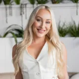 Georgia Pearl - Real Estate Agent From - Ray White Kawana Waters