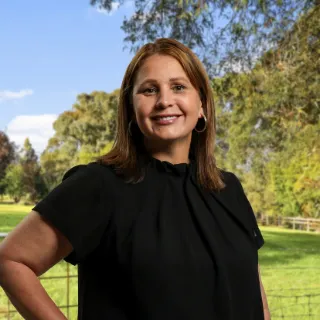 Jackie Shearer - Real Estate Agent