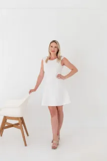Nicole Robb - Real Estate Agent