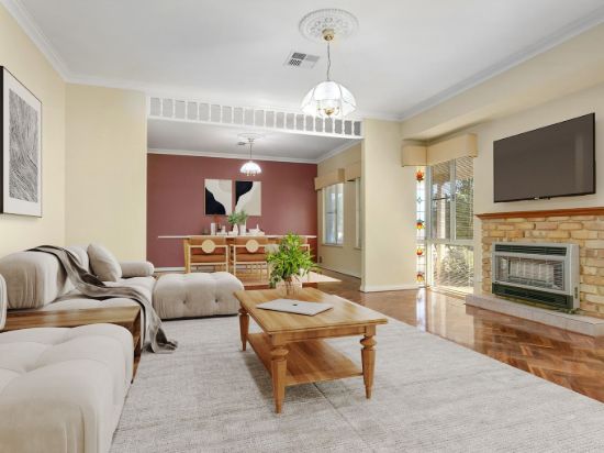Realty One - Winthrop - Real Estate Agency