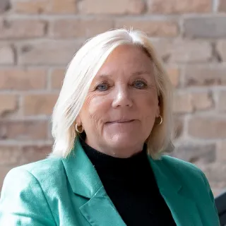 Debra Stevens - Real Estate Agent