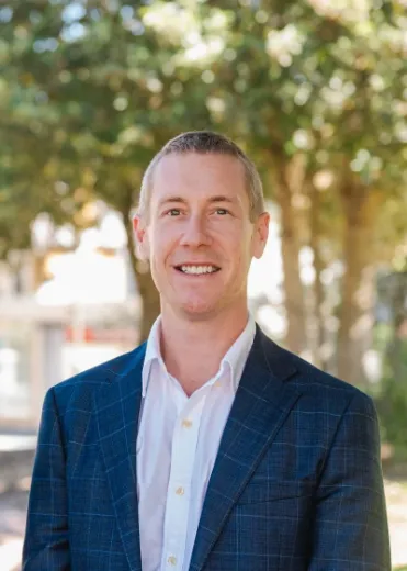 Thomas Hook - Real Estate Agent at Walkom Real Estate