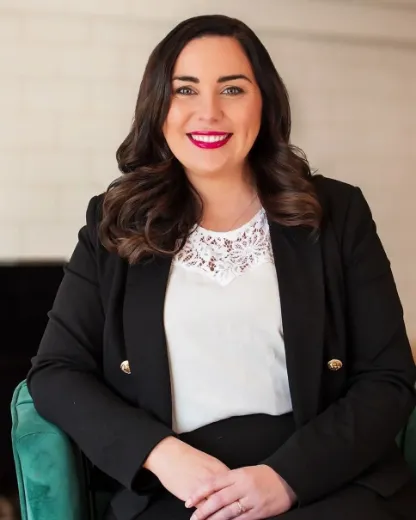Cloe Smith - Real Estate Agent at Stone Real Estate Southern Tasmania