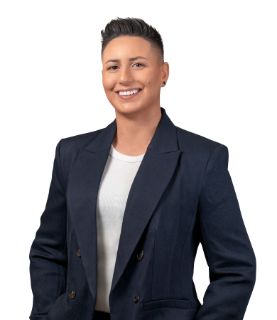 Eboni Hemsley - Real Estate Agent