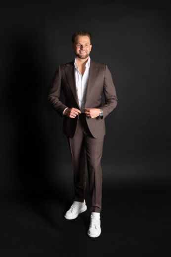 Dylan Francis - Real Estate Agent at WHITEFOX Real Estate - Bayside
