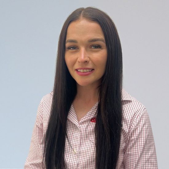 Jessica Kinney - Real Estate Agent at Bowyer & Livermore