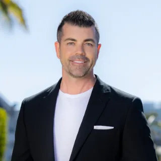 Mitch Palmer - Real Estate Agent