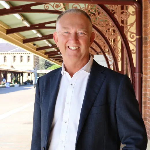 Scott Walkom - Real Estate Agent at Walkom Real Estate