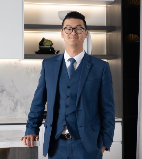 Eddy He - Real Estate Agent at Fletchers Glen Eira - ORMOND