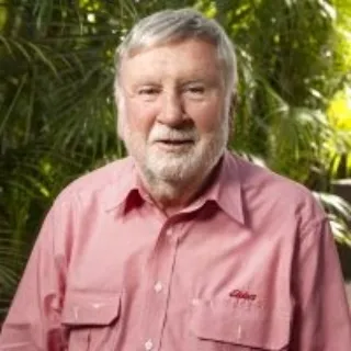 Michael  Watts - Real Estate Agent