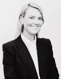 Elizabeth Doyle - Real Estate Agent