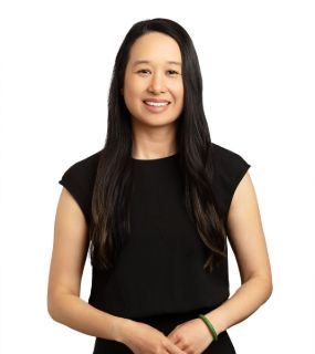 Elizabeth Ho - Real Estate Agent